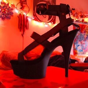Size 10 Pleaser Brand Heels stunning fit https://photos.app.goo.gl/4zzL8CSwZhEoE